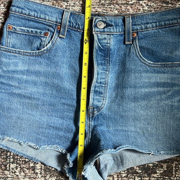 Levi’s rib cage shorts 31 - Picture 13 of 13